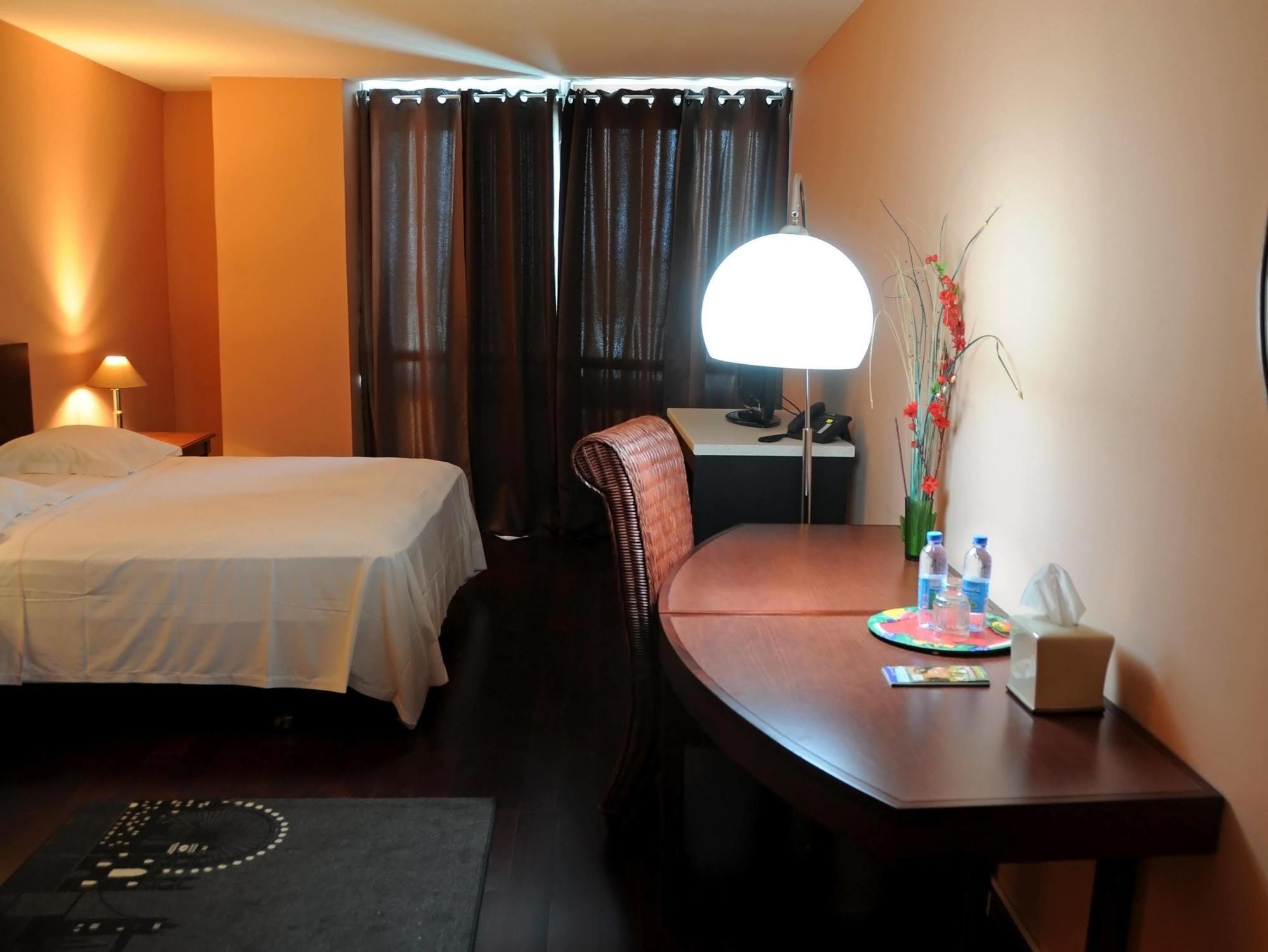 Hotel Sarah Nui Papeete  Dış mekan fotoğraf